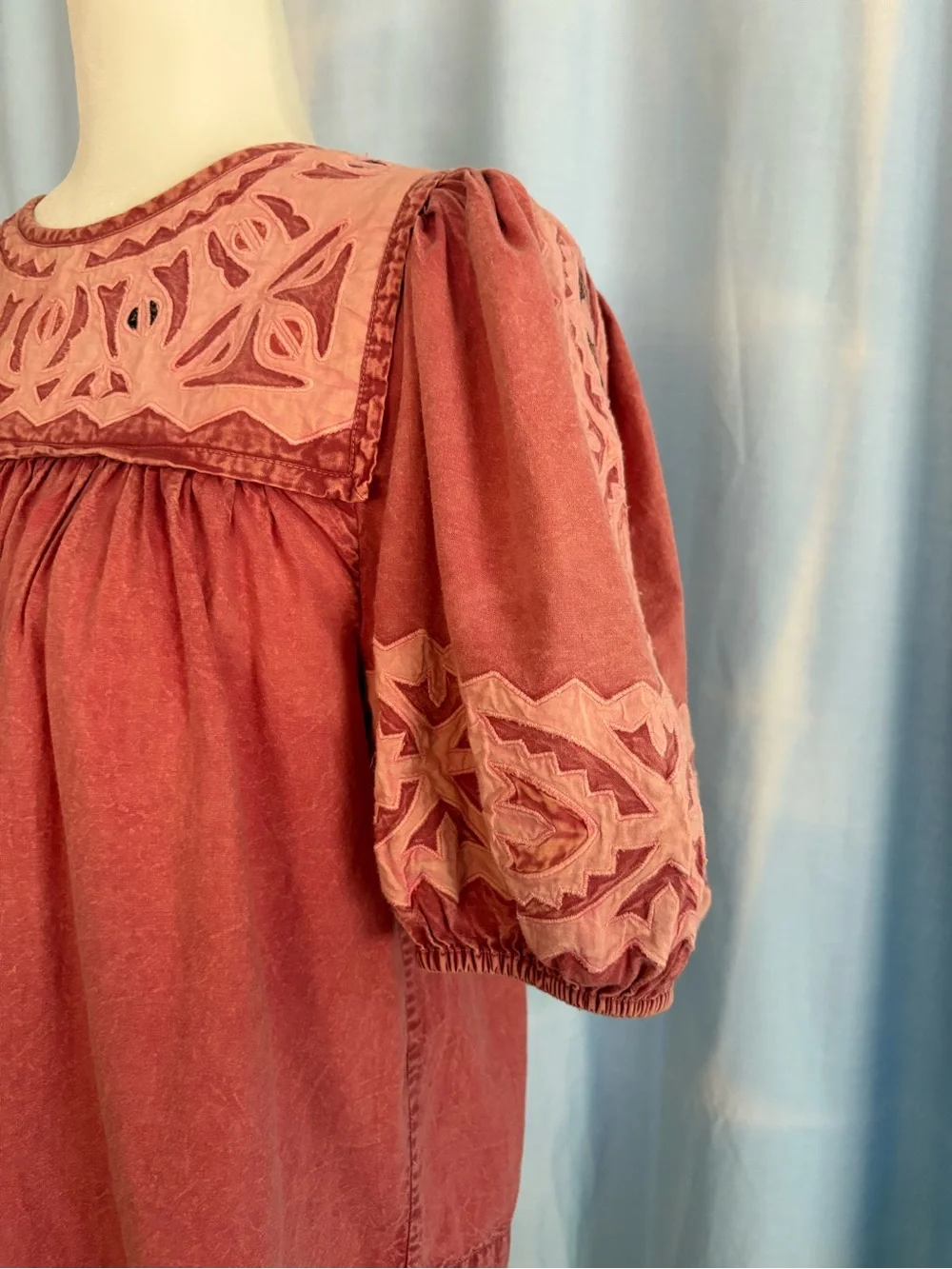 Ulla Johnson Aleida Embroidered Puff Sleeve Top size 8 sun faded rose coral.